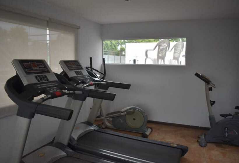 בית מלון כפרי Dakar