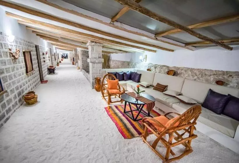 هتل De Sal Luna Salada