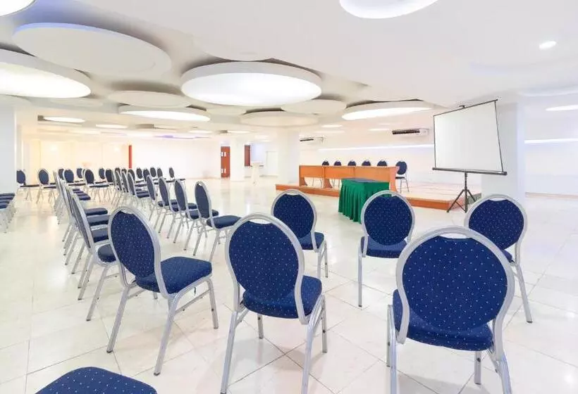 هتل Faranda Express Puerta Del Sol Porlamar