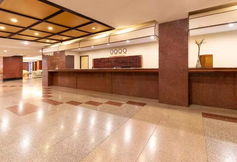 هتل Faranda Express Puerta Del Sol Porlamar