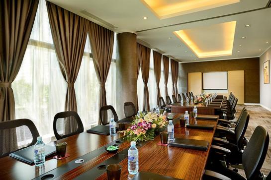 Отель Fraser Suites Cbd, Beijing