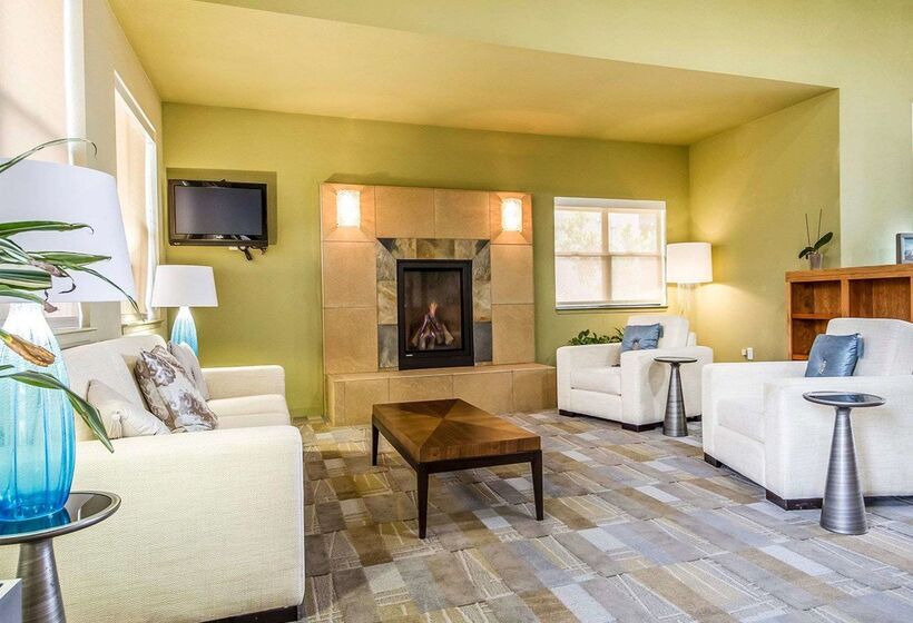 Gaia Hotel & Spa, Ascend Hotel Collection