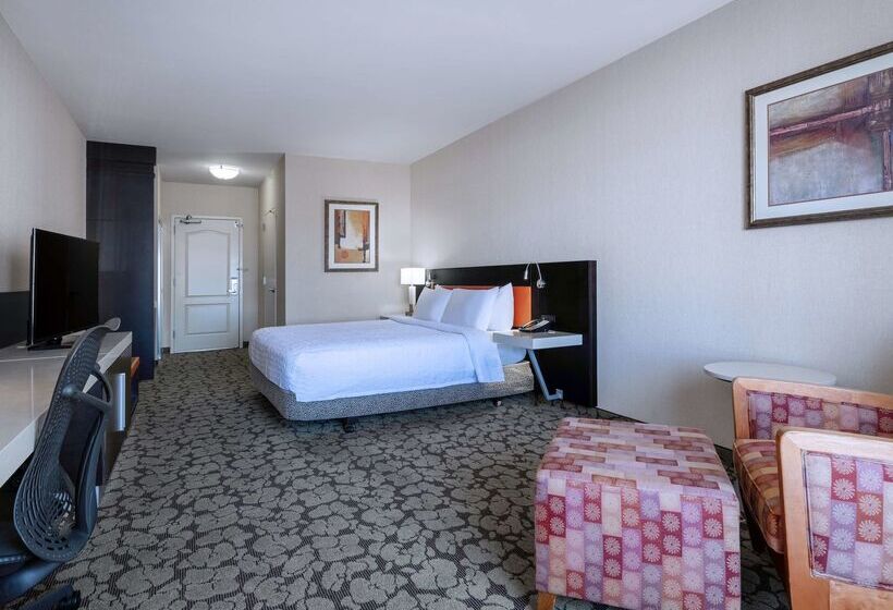 فندق Hilton Garden Inn Las Vegas Strip South