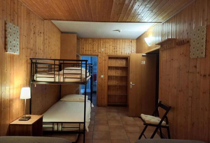 בית מלון כפרי Le Cret