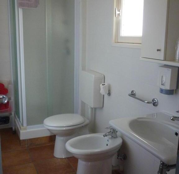 בית מלון כפרי Le Cret