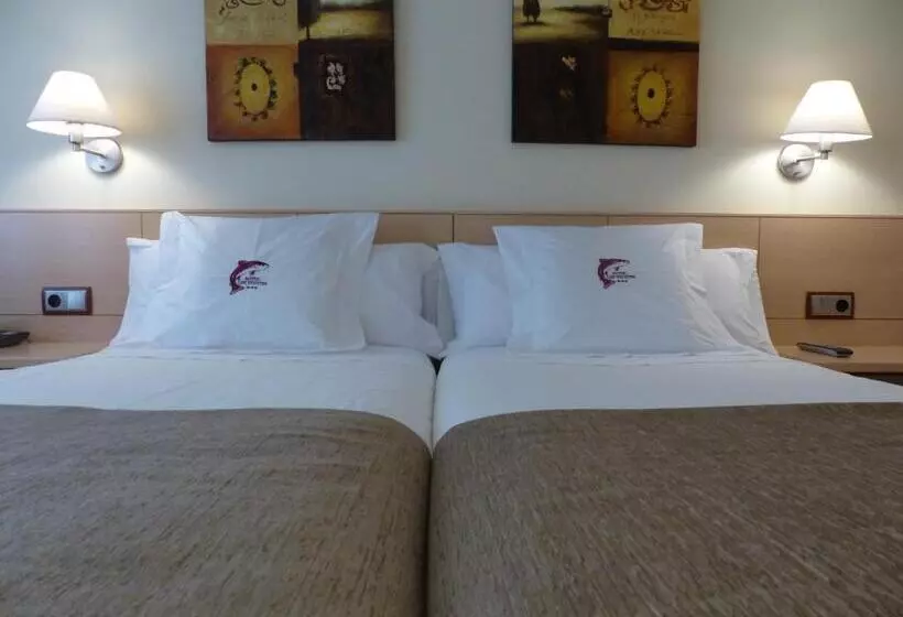 هتل Les Truites Adults Only