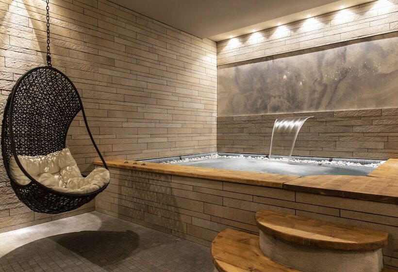 فندق Lo Scoiattolo