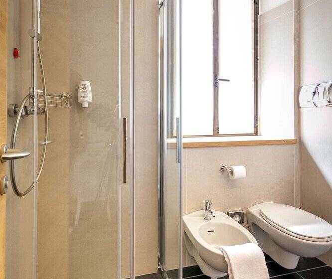 فندق Lo Scoiattolo