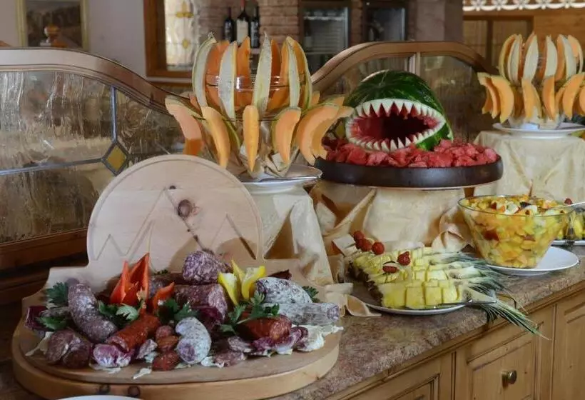 Отель Rio Stava Family Resort & Spa