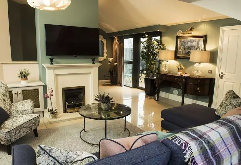 فندق The Heritage