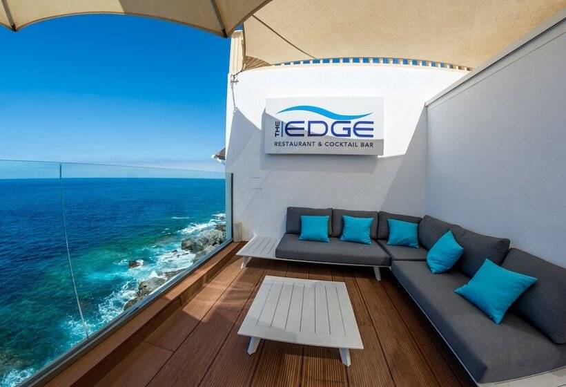 Pearly Grey Ocean Club Apartments & Suites