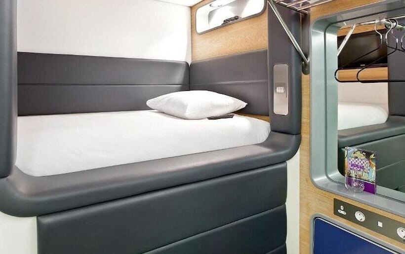 Yotelair Amsterdam Schiphol Transit