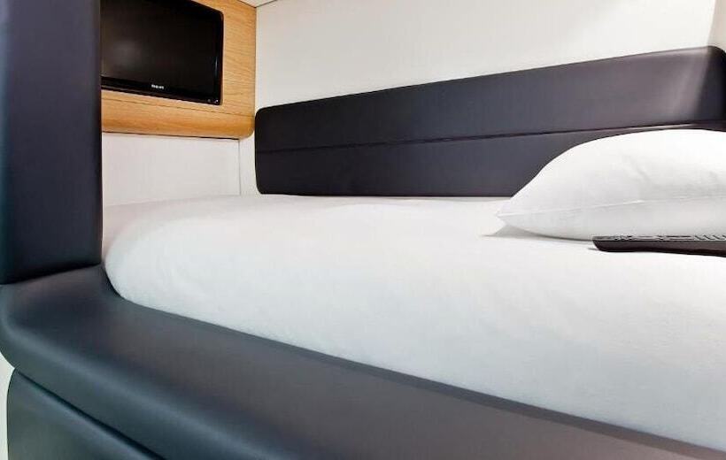 Yotelair Amsterdam Schiphol Transit