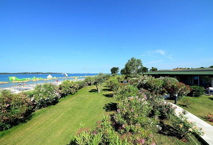 فندق Happy Camp Mobile Homes In Centro Vacanze Bi Village