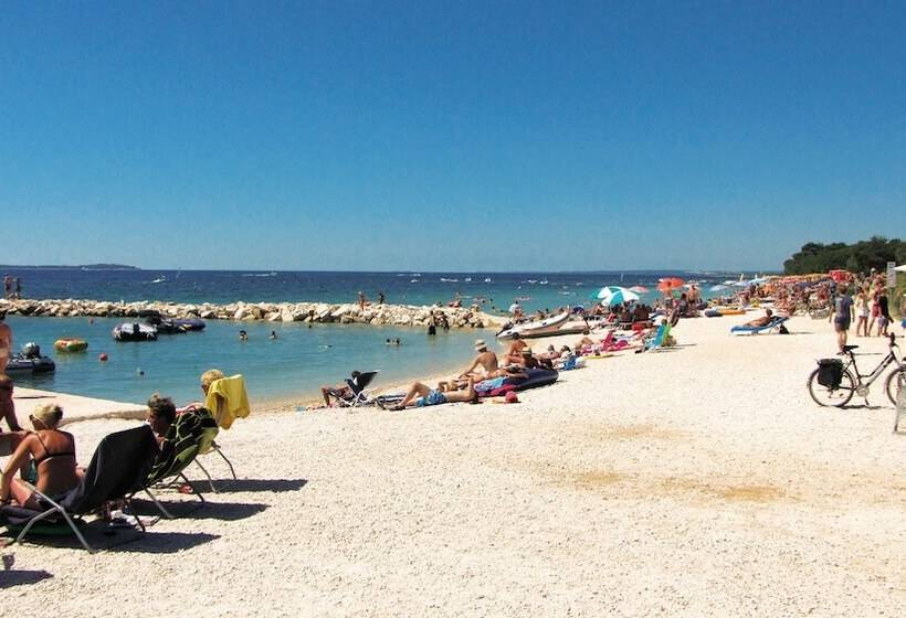 فندق Happy Camp Mobile Homes In Centro Vacanze Bi Village