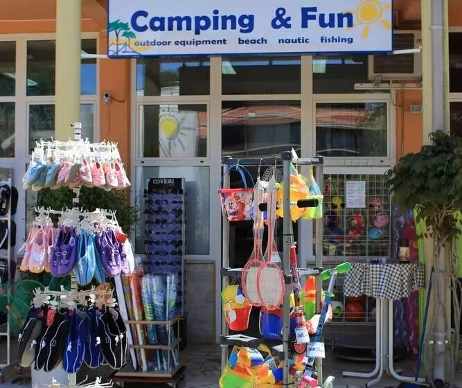هتل Happy Camp Mobile Homes In Centro Vacanze Bi Village