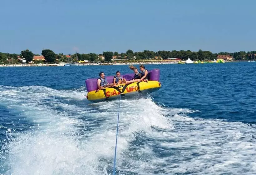 هتل Happy Camp Mobile Homes In Centro Vacanze Bi Village
