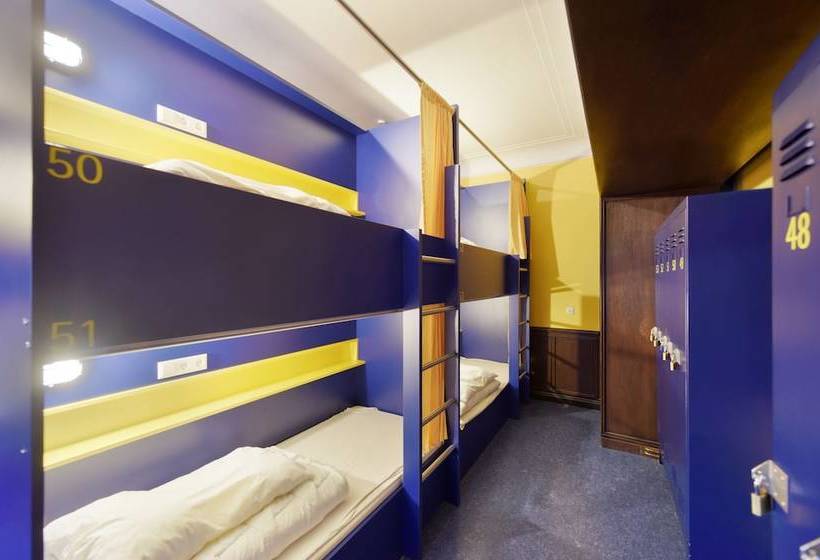 Bed Nbudget Expohostel Dorms