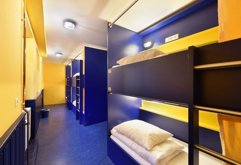 Bed Nbudget Expohostel Dorms