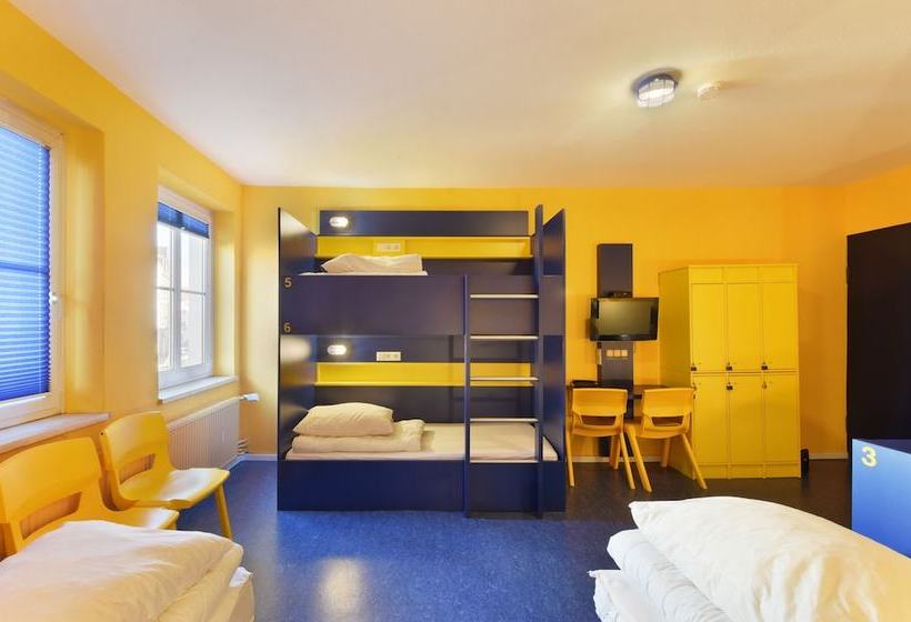 Bed Nbudget Expohostel Dorms