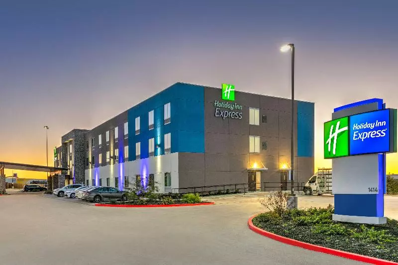 Hotelli Holiday Inn Express   San Antonio East I 10 , An Ihg