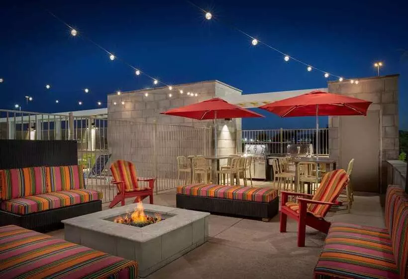 ホテル Home2 Suites By Hilton Phoenix Avondale