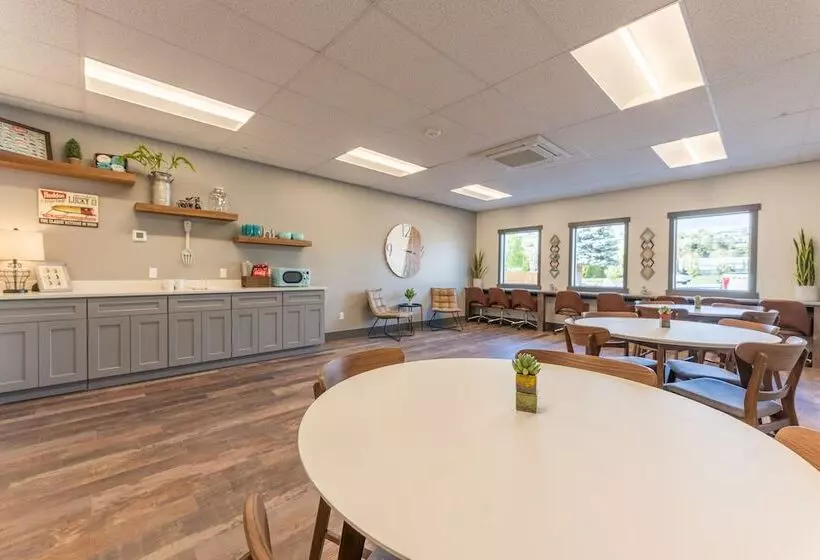 Hotelli The Lodge Lake Chelan