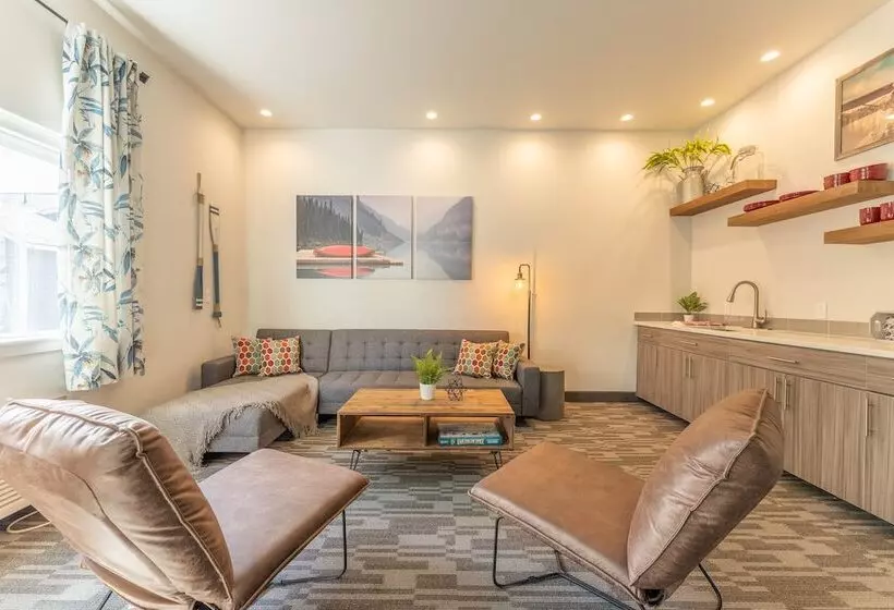 Hotelli The Lodge Lake Chelan