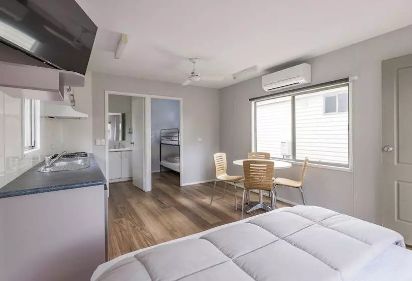 Hotelli Nrma Phillip Island Beachfront Holiday Park