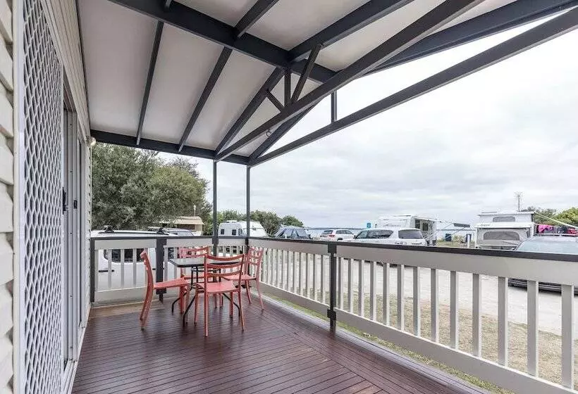 Hotelli Nrma Phillip Island Beachfront Holiday Park