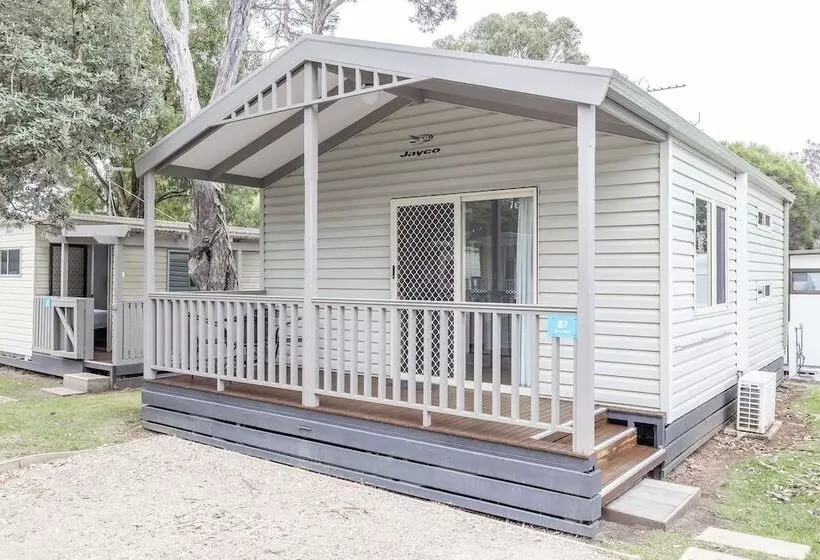 Hotelli Nrma Phillip Island Beachfront Holiday Park