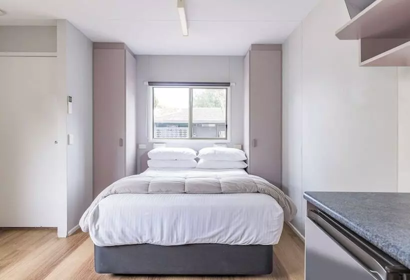 Hotelli Nrma Phillip Island Beachfront Holiday Park