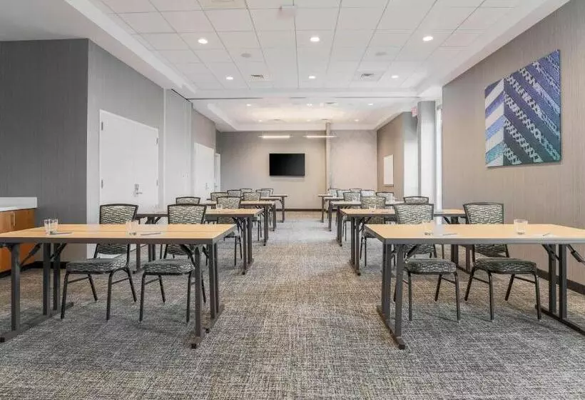 Hotelli Springhill Suites By Marriott San Jose Fremont