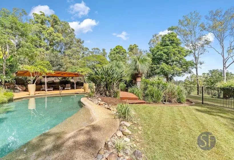 Your Luxury Escape   Little Farm Cottage 1