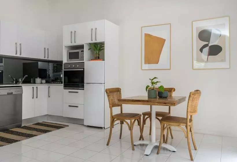 Your Luxury Escape   Little Farm Cottage 1