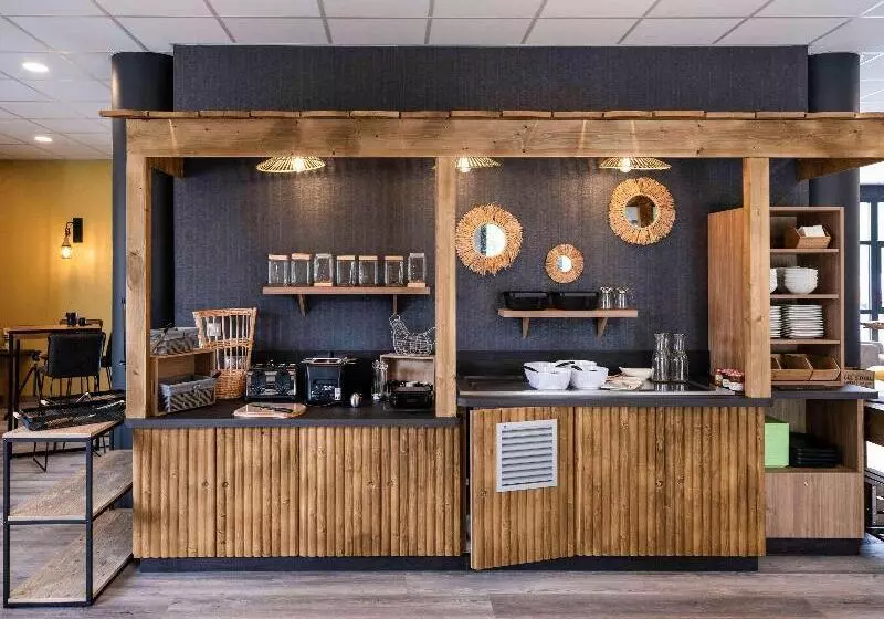 Hotelli Ibis Styles Contres Cheverny