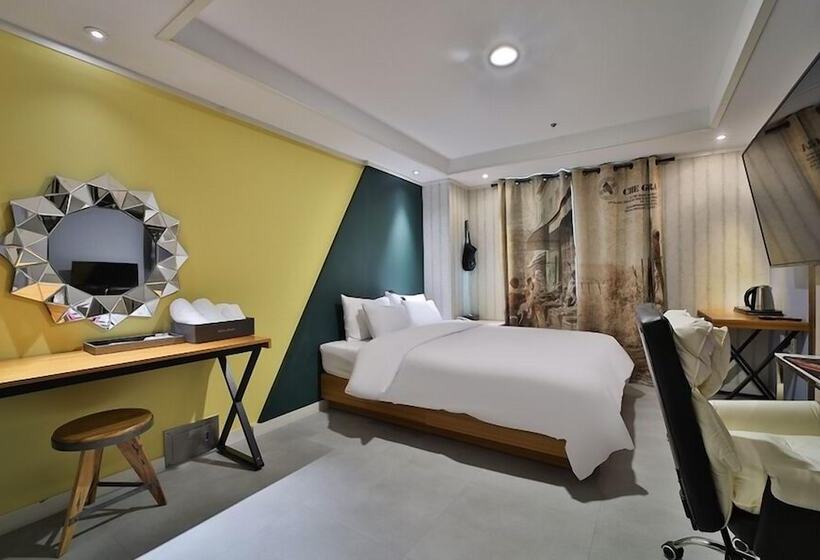 Motelli Changwon Sangnamdong Hotel Baba