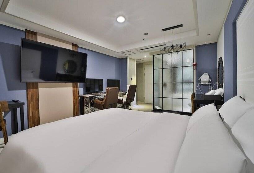 Motelli Changwon Sangnamdong Hotel Baba