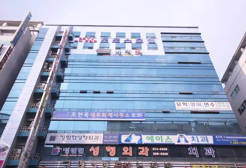 Motelli Changwon Sangnam Dong Totos