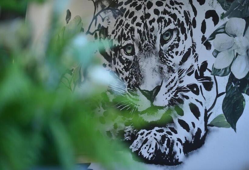 فندق Kyriad Lyon Ouest Limonest