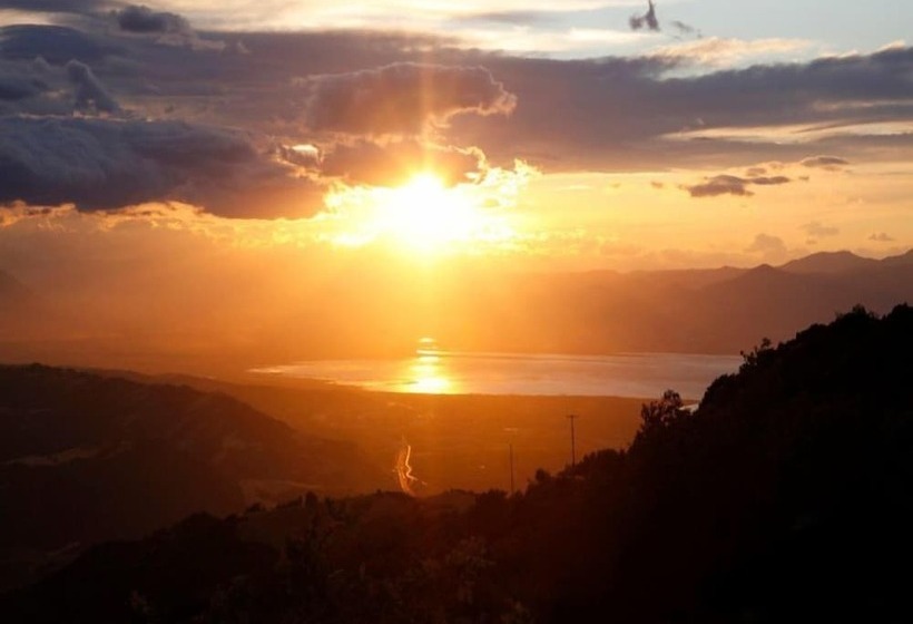 فندق New Pantheon