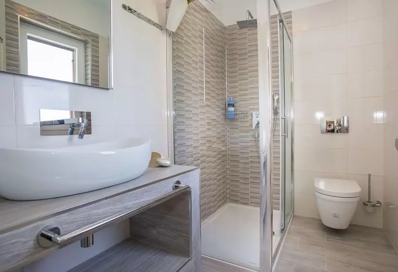 Beautiful Decorated Villa For 8 Persons With Private Pool In A Quiet Location