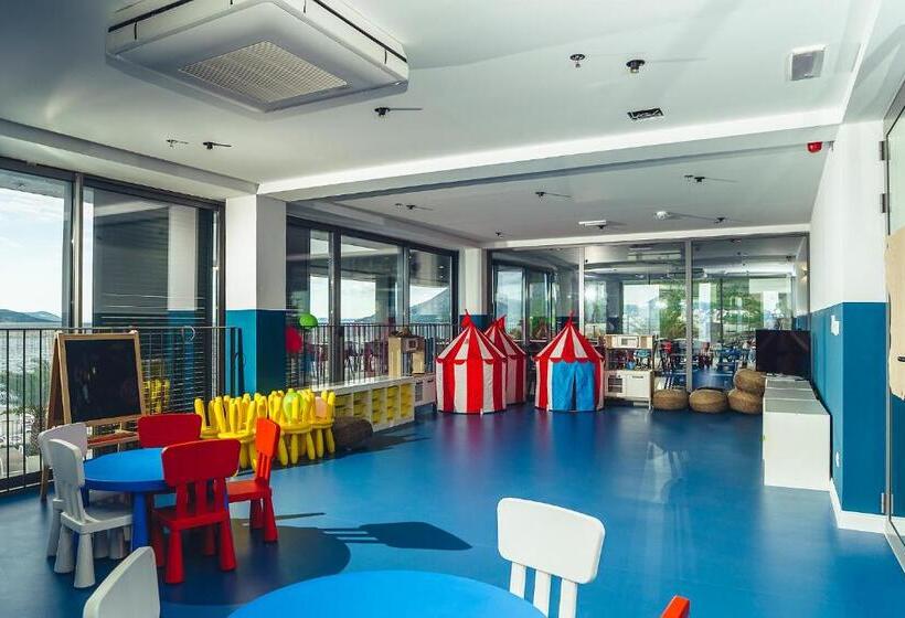 Отель Morenia All Inclusive