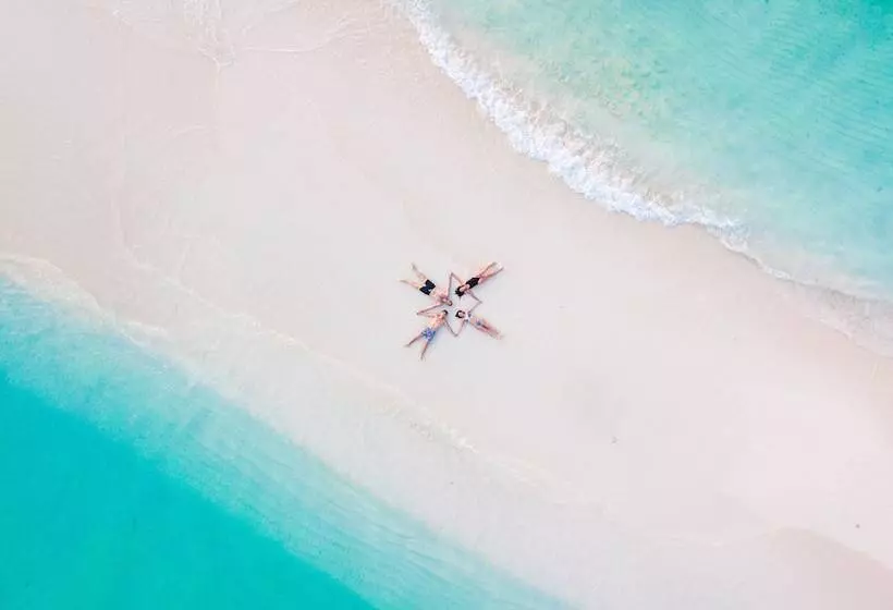 هتل Ostrov Palm Villa