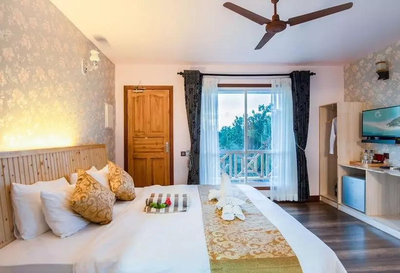 هتل Ostrov Palm Villa