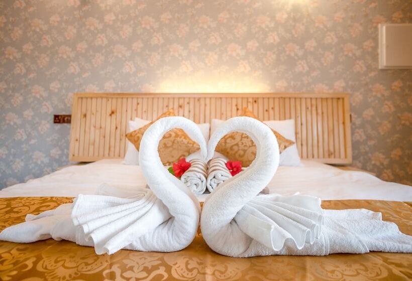 هتل Ostrov Palm Villa