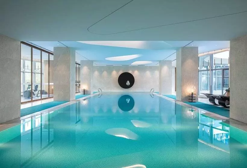 ホテル Wyndham Garden Nanjing Airport