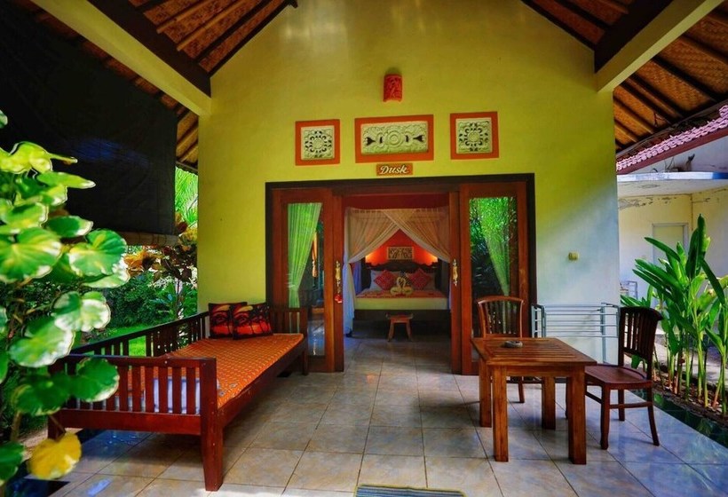 Kirana Homestay Dusk Bungalow