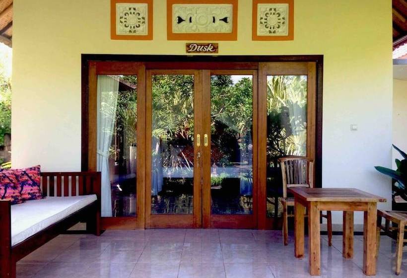 Kirana Homestay Dusk Bungalow