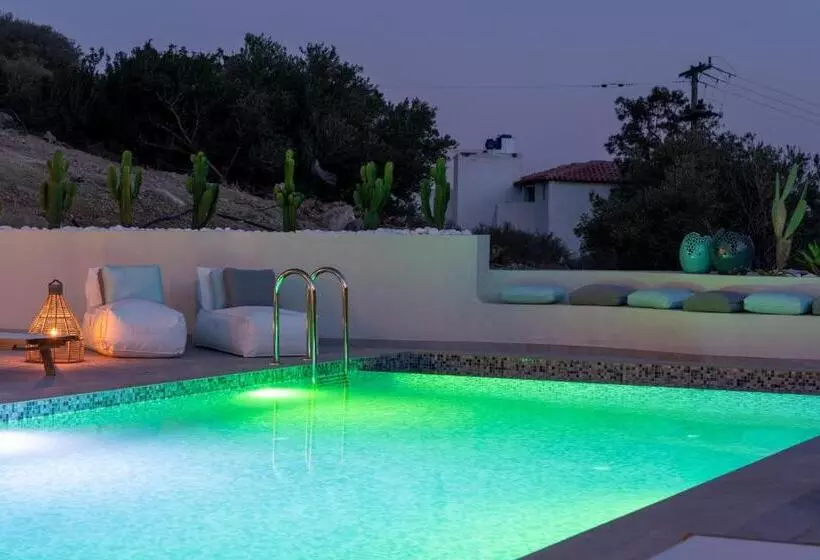 Pignolia Suites   Adults Only